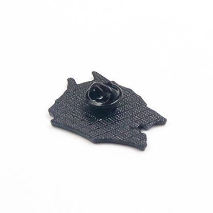 Dark Warrior Armor Enamel Pin – Fierce Eye & Beast Helmet Design